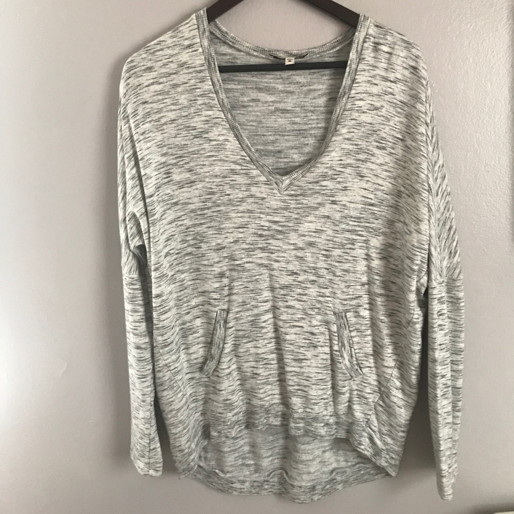 Comfy grey vneck sweatshirt